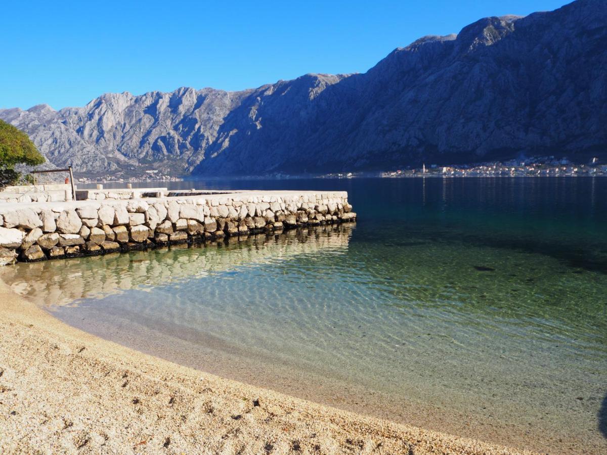 Romantic Stone House By The Sea **** Kotor Exterior foto