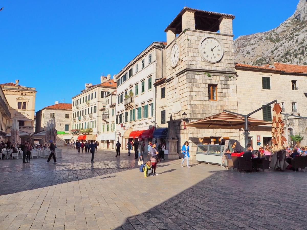 Romantic Stone House By The Sea **** Kotor Exterior foto